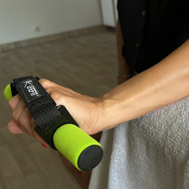 Forearm exercise tool