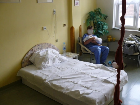 Hospital room with mother and baby